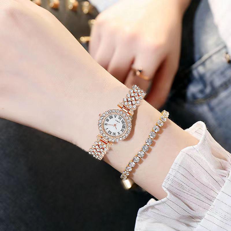 Trendy Unisex Populární Diamantové Dámské Hodinky Dámské Dvouvrstvé Diamantové Dámské Vysoce Kvalitní Luxusní Quartzové Hodinky Římský Vzor Náramek Módní 2KS