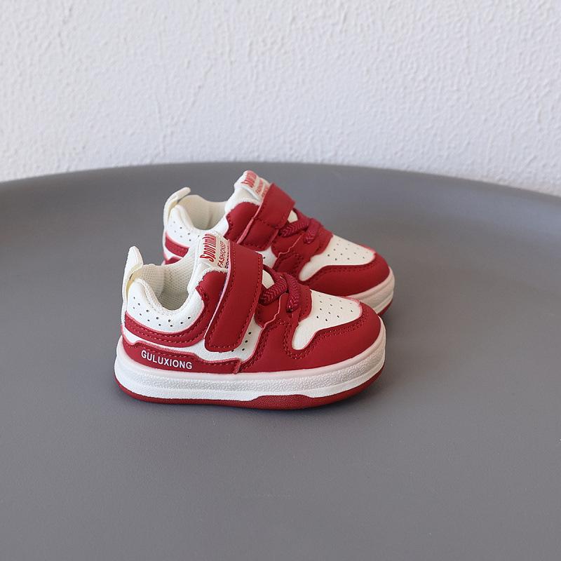 Non-Slip Breathable Shoes for 0-6-Year-Olds: Soft Sole Toddler & Children's Sports Board Shoes for Boys & Girls