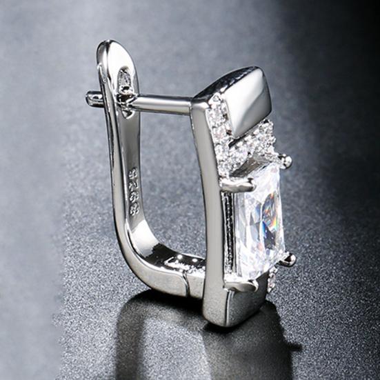 1 Paar Ohrstecker Quadratischer Strassschmuck Modisches Aussehen Koreanischer Stil Ohrstecker für den täglichen Gebrauch