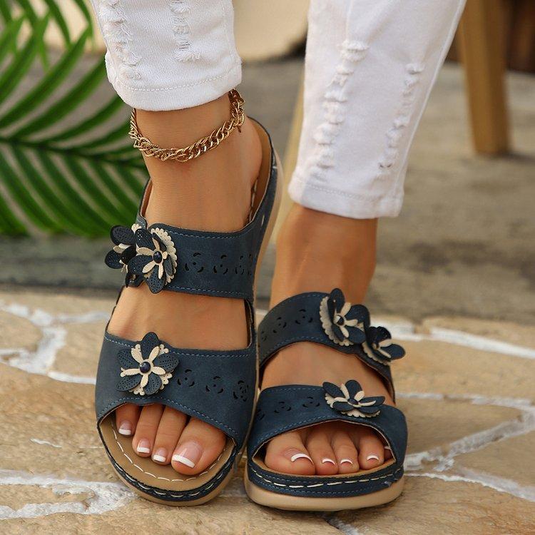 Women s Hollow Out Floral Pattern Wedge Slippers Women s Slippers Flowers Platform Sandals Outdoor Beach Shoes 37