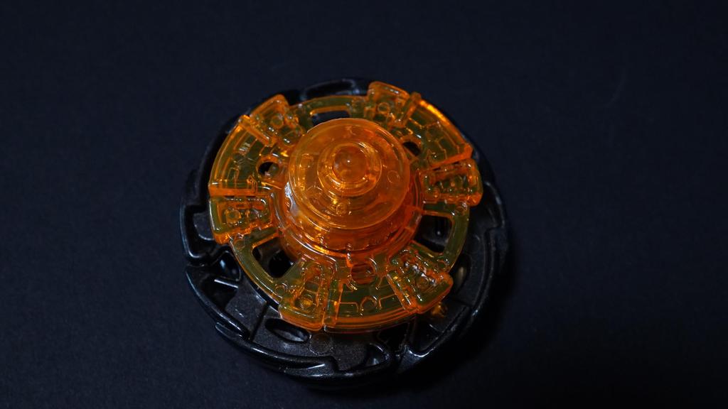 סול בלייז ליקוי מהדורה מוגבלת Metal Fight Bey Blade Metabey פיצוץ HMS 4D Burst X צעצוע חלק אנימה משחק צעצוע אקשן Zero-G