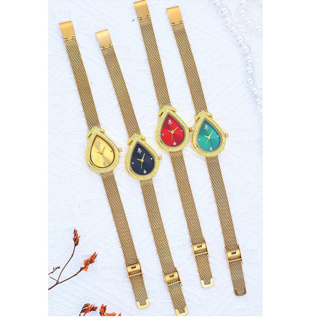 Elegant Diamond Crystal Quartz Watch for Women Fashion Golden Mesh Band Ladies Wristwatch Unique Design
