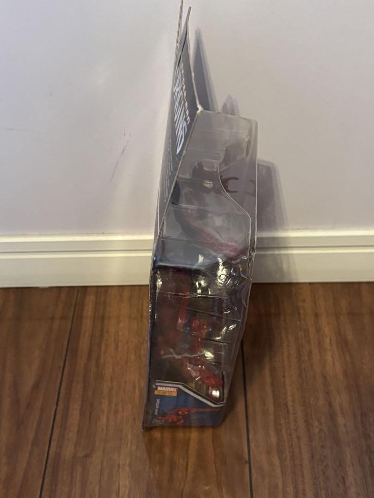[USED] Spider-Man Origins Figure