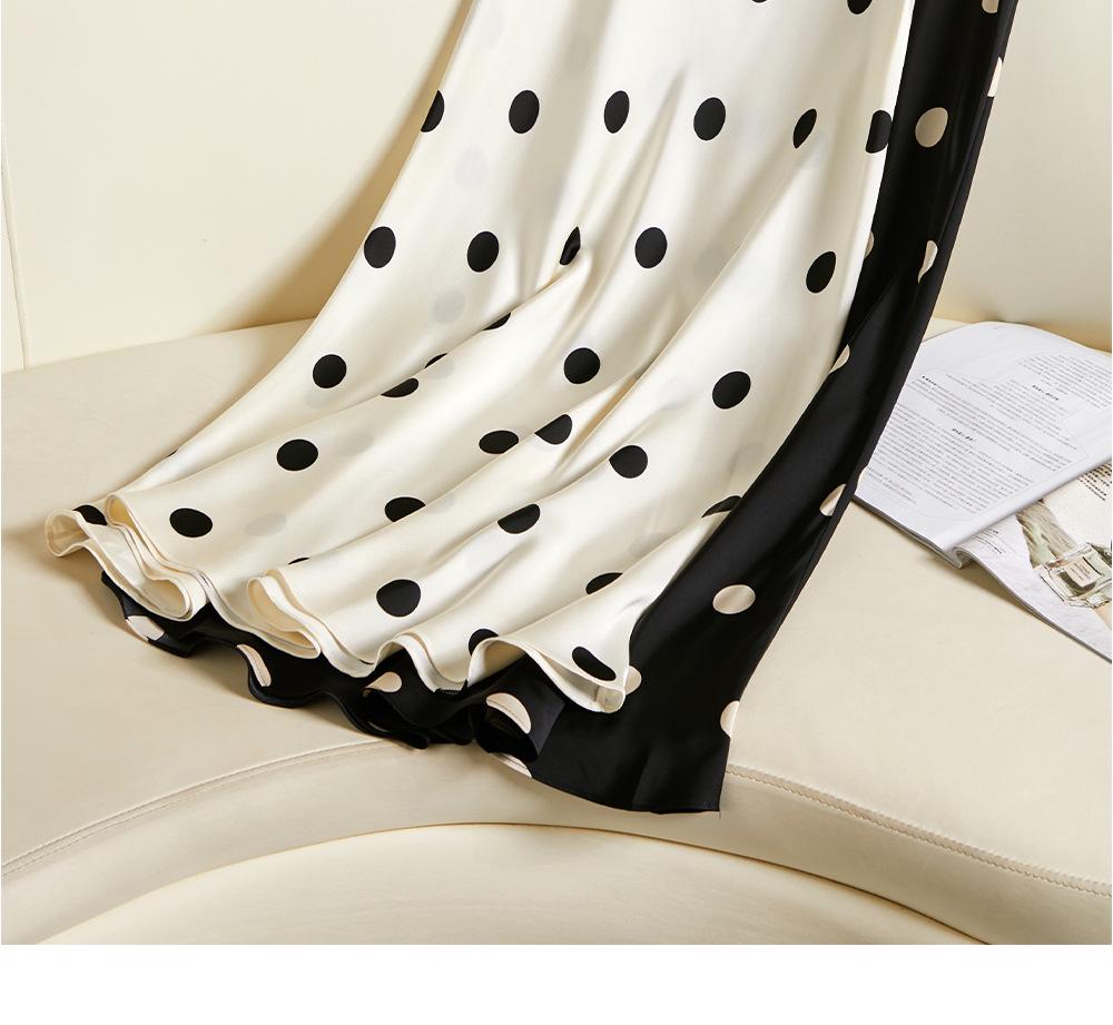 Dámská retro saténová sukně střední délky s puntíky a rybím ocasem - Kolekce léto 2025