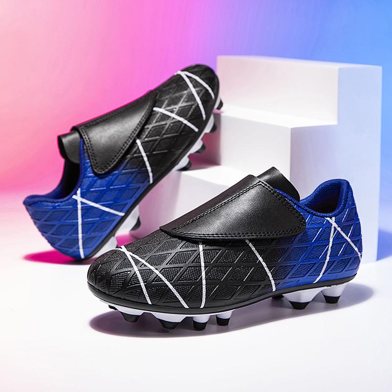 Boys And Girl's Soccer Shoes Long Spikes Comfortable Breathable Non Slip Men Cleats Outdoor Match Training Sport Football Boots