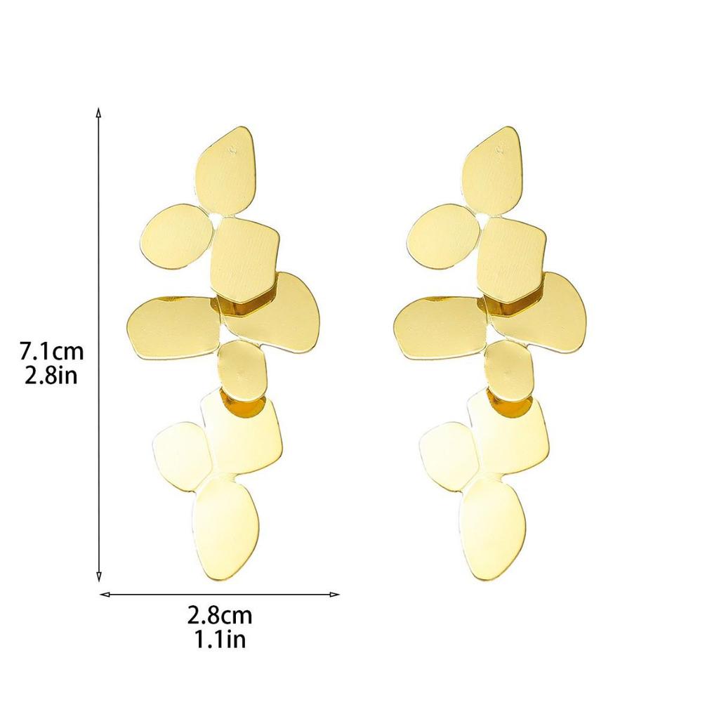 Eco-friendly Retro Silver Fish Scale Sequin Dangle Earrings for Women - Light Luxury, European-American Style, High-end Personality