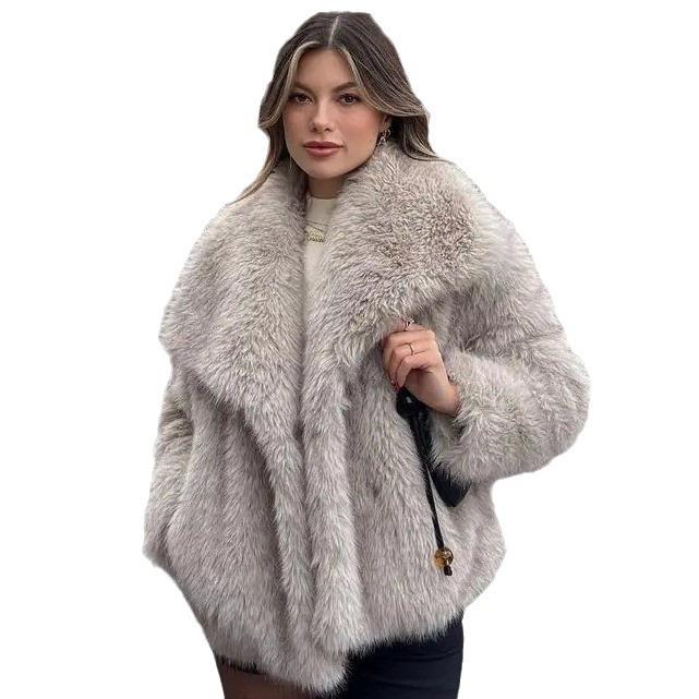Stylish European & American Faux Fur Coat with Large Lapel, Short Length, Fluffy Plush Material for Women's Fashion.