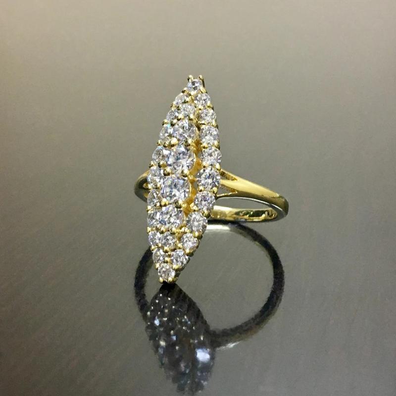 Huitan Hyperbole Marquise Shaped Gold Color Rings for Women Full Paved Dazzling CZ New Trendy Wedding Band Accessories Jewelry