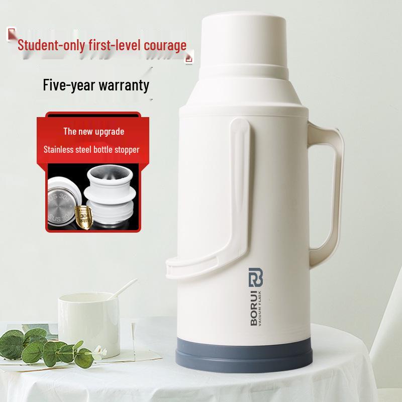 Insulated Large-Capacity Hot Water Bottle/Thermos Flask for Students & Dorms with Old-Fashioned Plastic Shell