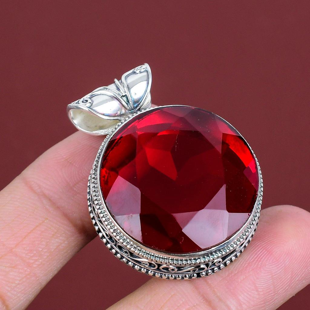 Faceted mozambique garnet pendant natural gemstone pendant 925 sterling silver pendant handmade jewelry vintage design pendant gifts for her