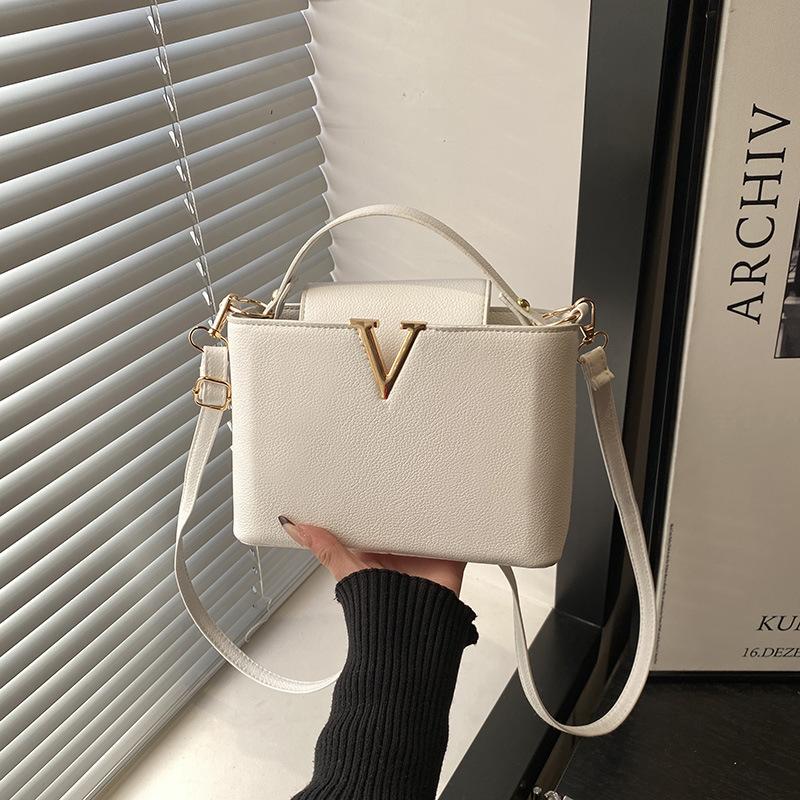 Luxury Women's Tote Bag, Chic V Shaped Stylish Pu Leather Bucket Bag, Top Cover Handbag Women Shoulder Crossbody Bags for Woman
