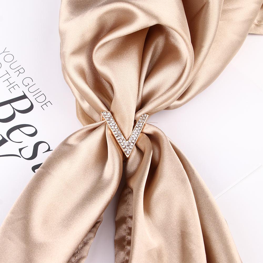 Elegante Modeaccessoires Eingelegter Strass Schalclip Schmuck Schalring Brosche Schalspange