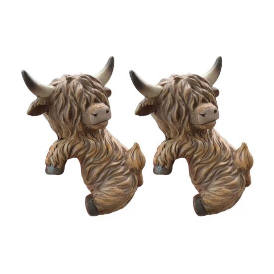 Mini Highland Cow Pot Hugger for Planter Miniature Animal Flower Pot Climber Resin Calf Sculpture for Outdoor Garden Patio Fence Lawn Yard Decor