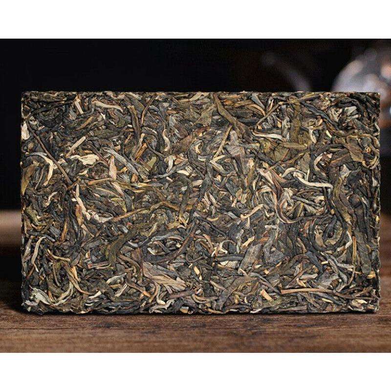 Yunnan Pu'er Tea Raw Tea Brick Ancient Tree Tea 250g Brick Tea Icelandic Pu'er