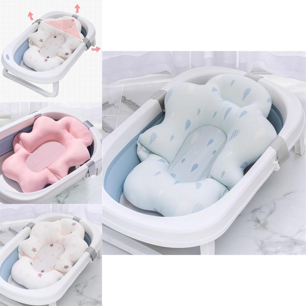 Clouds Baby Bath Pad Scientific Spinal Protection Non-slip Mat For Newborns