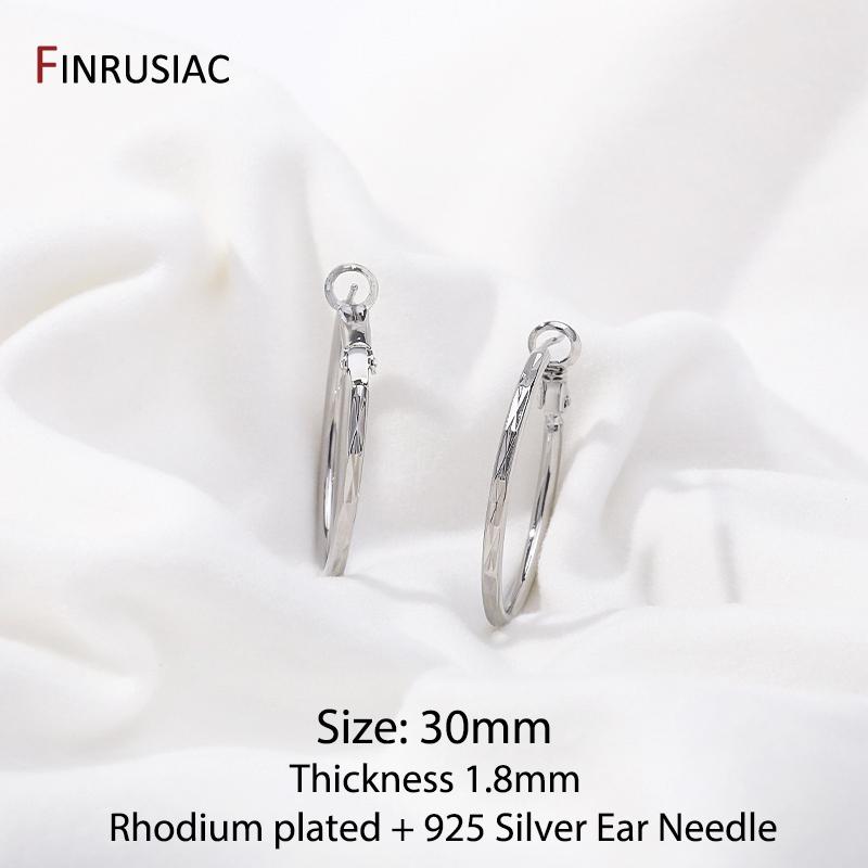 

New Classic 14K Gold Plated Brass Big Hoop Earrings For Women Fashion Round Embossing Statement Earrings Wedding Jewelry Gift 1 Pair