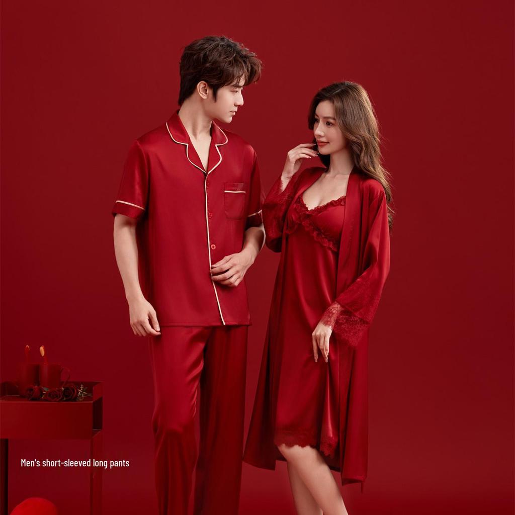 Rotes Seiden-Hochzeitspaar-Pyjama-Set: Damen- und Herren-Homewear-Slipkleid & Morgenmantel