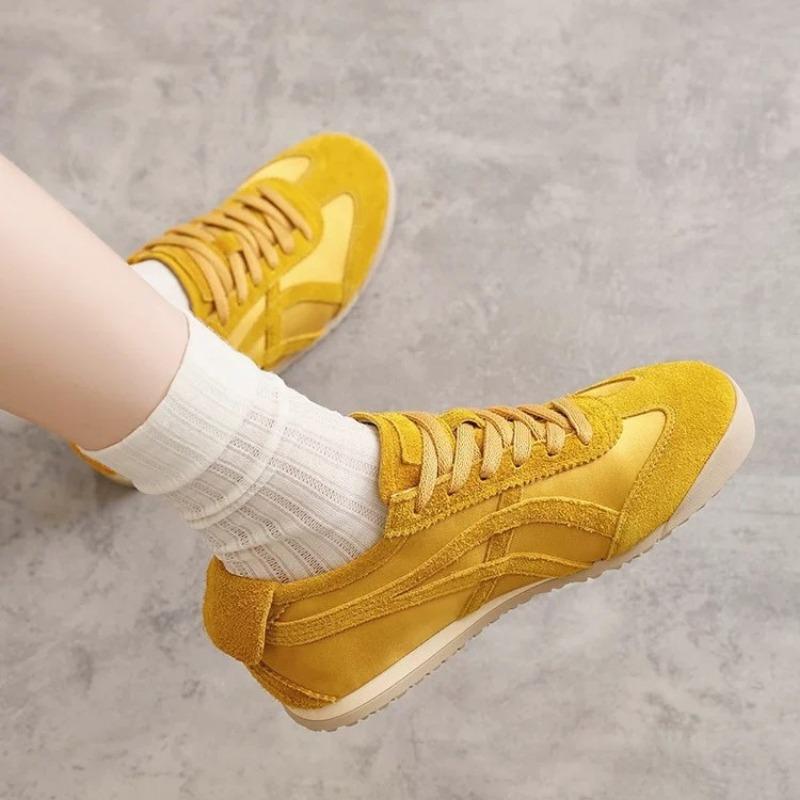 9 cold sticky shoes versatile soft sole not tired feet women's new flat running shoes casual sports shoes