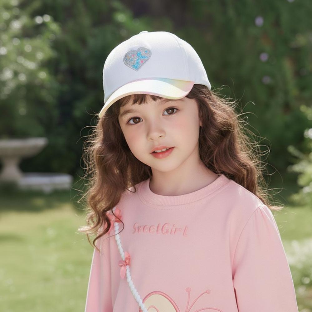 Children's Heart-shaped Sequin Hat  Girl's Fashionable Sun-protective Baseball Cap