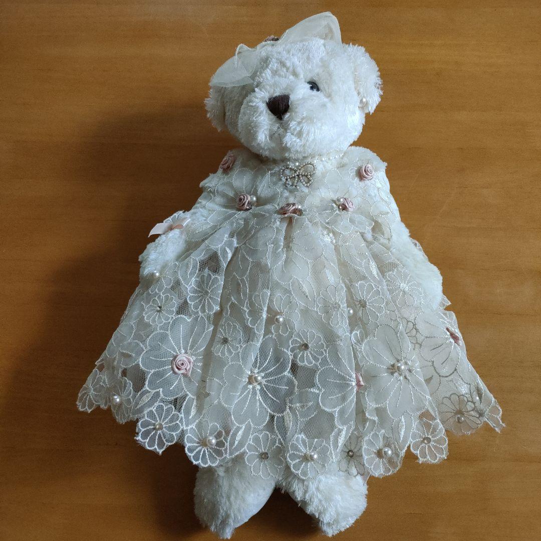 

[USED] Elegant teddy bear plush toy