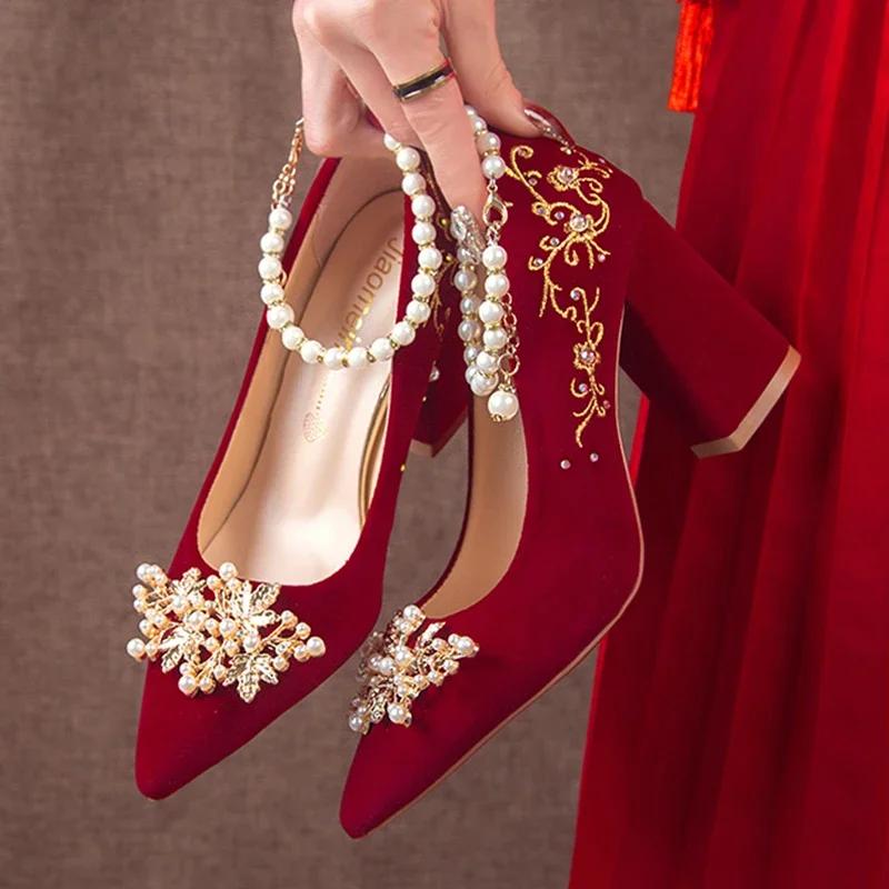 Fashion 2025 New Gold Embroidered Flowers Thick High Heels Women's Big String Bead Decor Wedding Pumps Woman Suede Point Toe Party Shoes