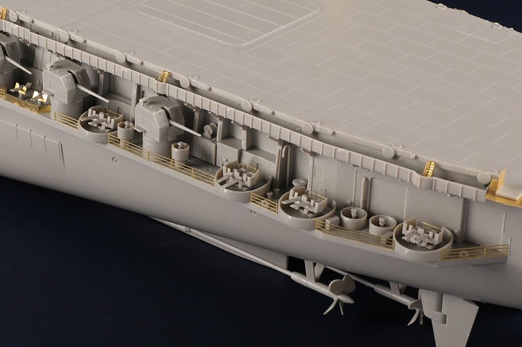 Trumpeter American Aircraft Carrier Midway Plastic Model 05634 1/350 CV-41