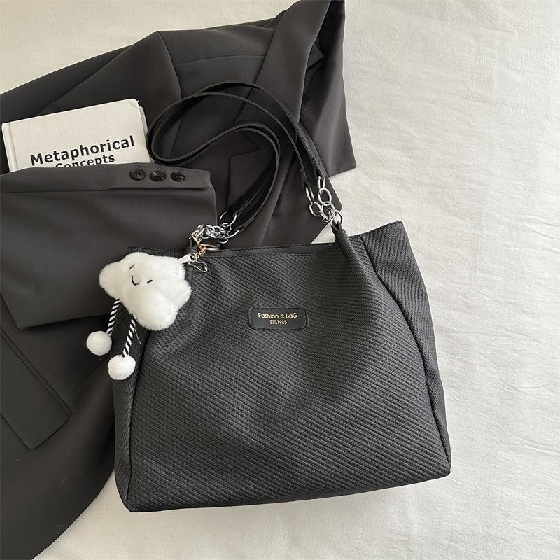 French niche bag feeling tote bag 2025 new trendy fashion big bag women's bag versatile casual shoulder bag new