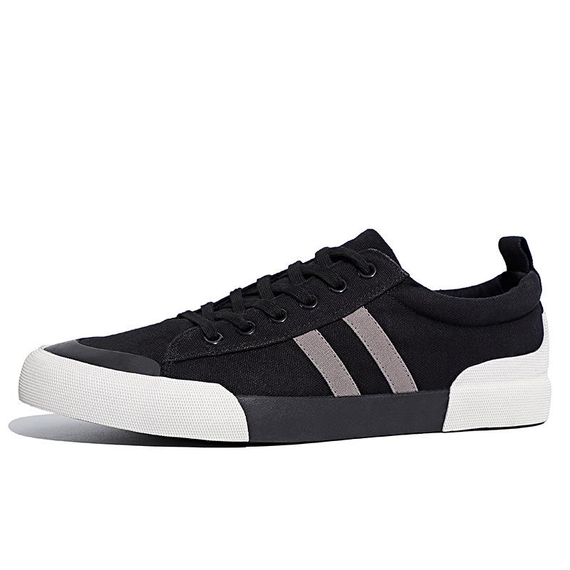 

2026 Spring/Summer Men s Lightweight Canvas Low-Top Lace-Up Shoes – Soft, Comfortable, and Versatile Fashion Board Shoes. 41