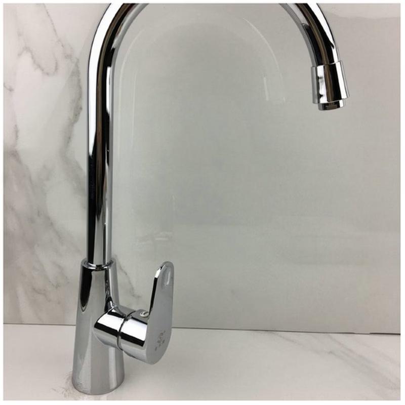 TLXT Hot & Cold Kitchen Sink Faucet