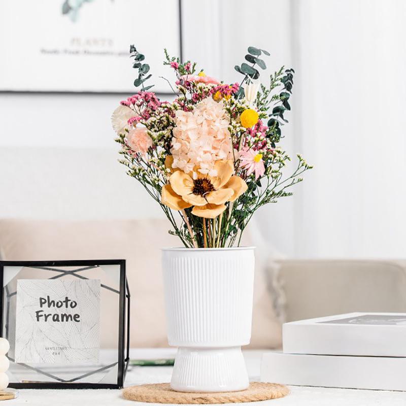 Mini Självvattnande Blomkruka Akvarium Transparent Plast Växtkrukor Självvattnande Planteringskruka Vas För Hemdekoration