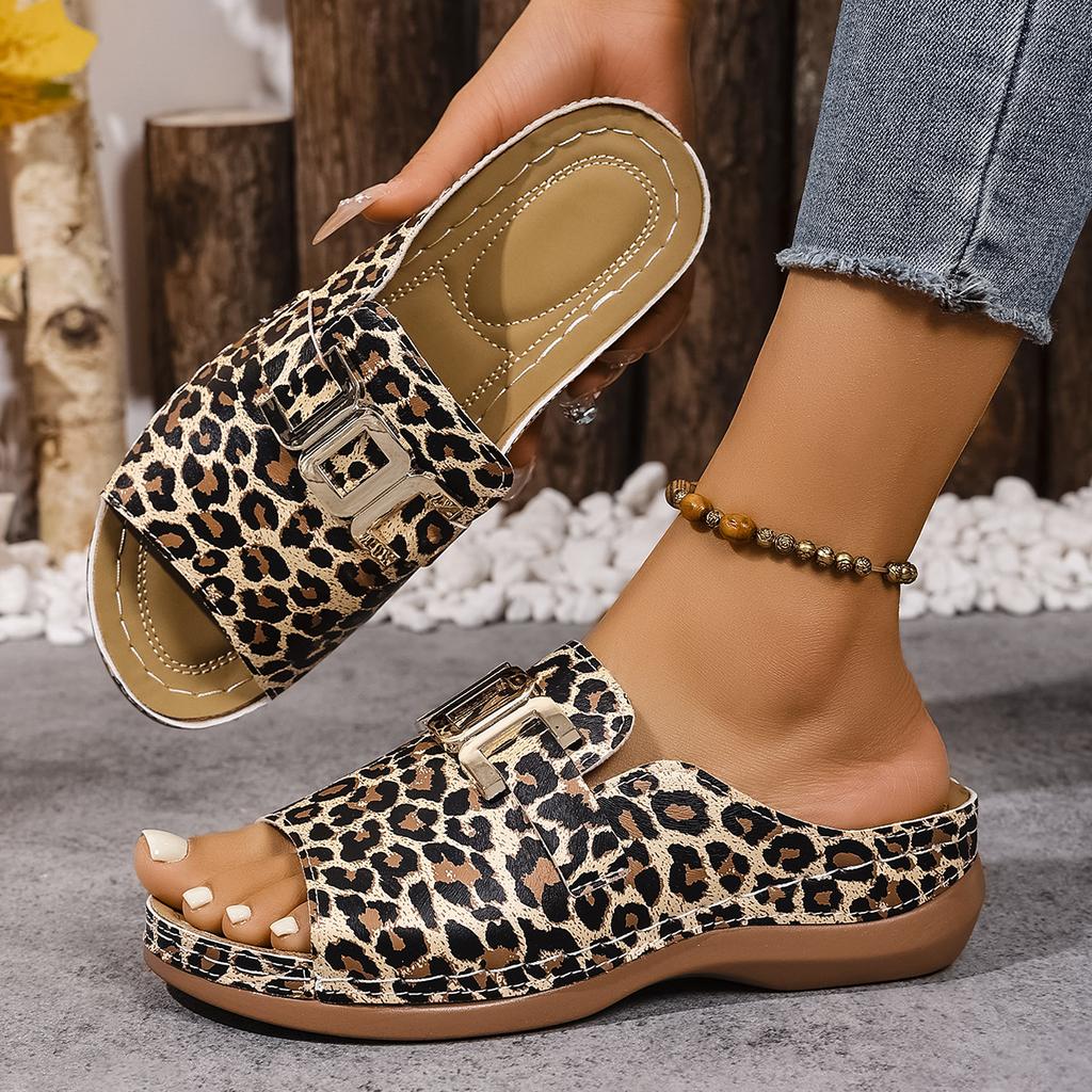 Fashion Summer 2025 Women Slippers New Large Size Solid Color Round Head Shoes Women Metal Casual Outdoor Roman Style Wedge Sandals