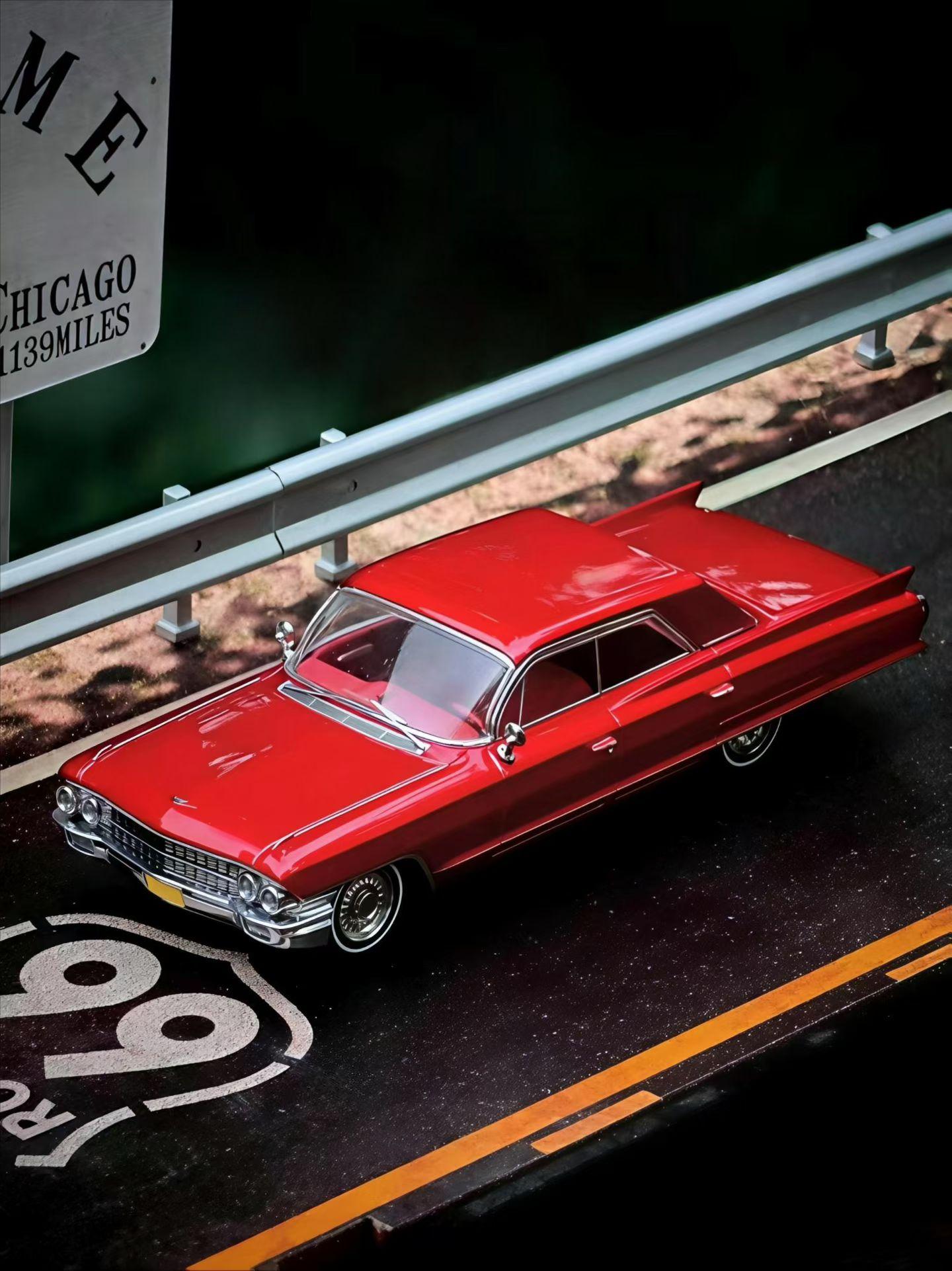 

MK 1:64 1962 Cadillac Sedan De Ville Grecian & 1994 Lincoln Town Car Limited In Stock for Classic American Luxury Collectors Toy червоний