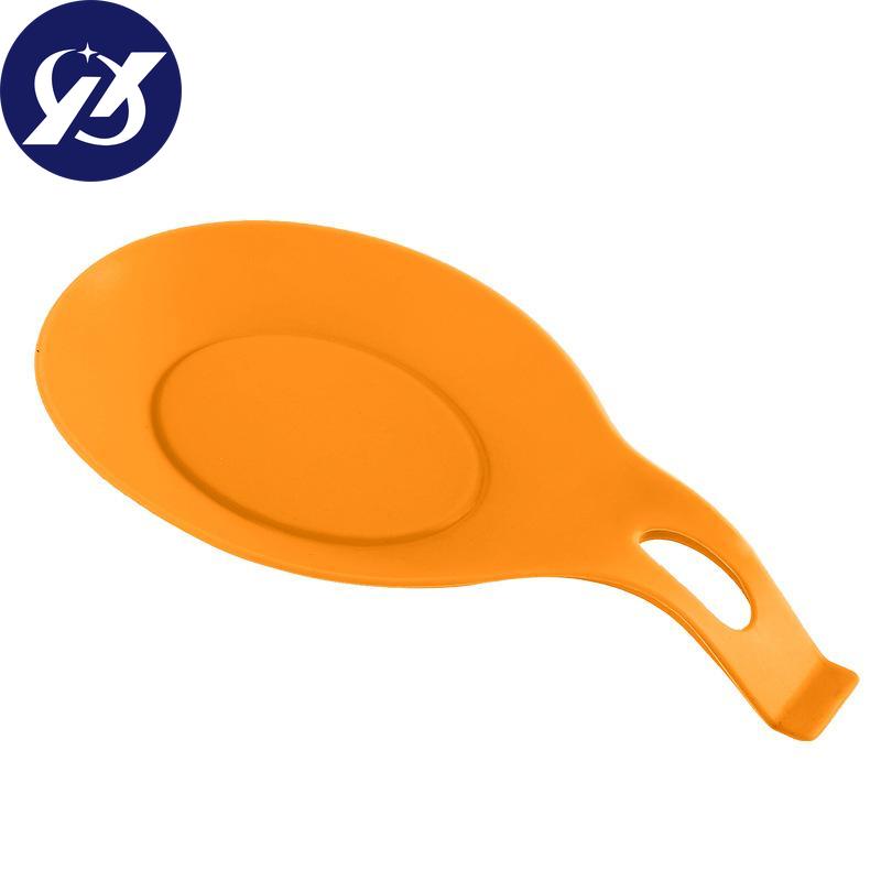 Silicone Heat Insulation Pad Kitchenware Pad Creative Soup Spoon Dish Pad Spoon Pad Spoon Holder Kitchen Gadget Tableware Anti-Scald Soup Spoon Pad