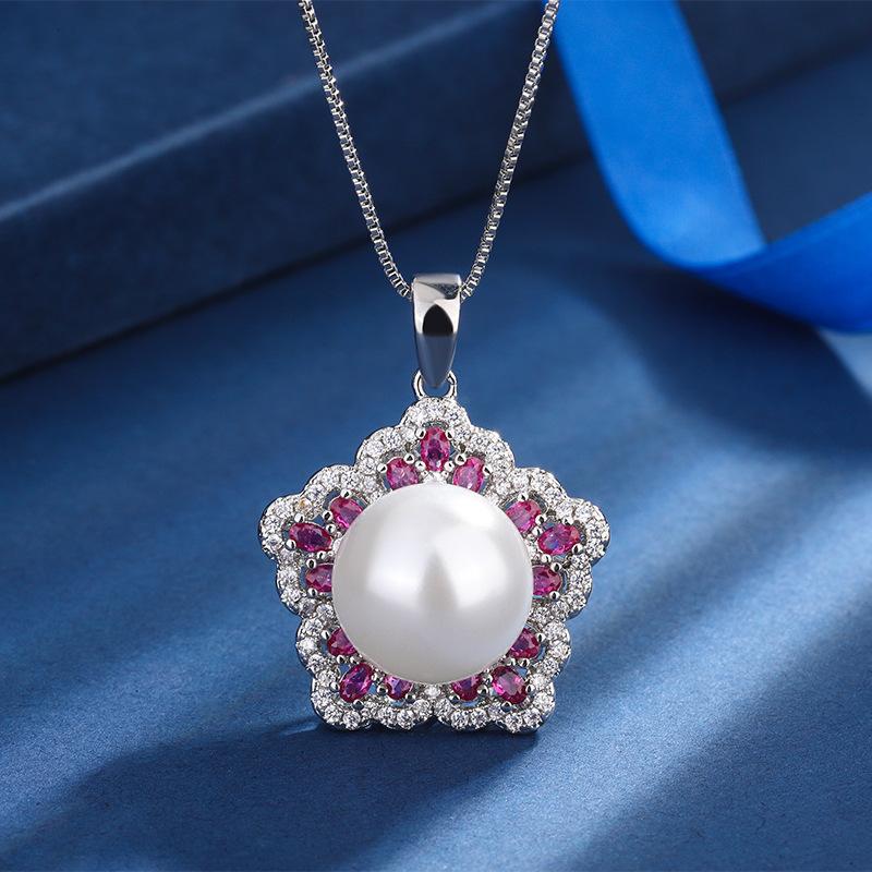 Jewelry Copper Bottom Gold-Plated Inlaid Fritillary Pearl Star Colored Treasure Inlaid With Diamonds Pendant Necklace 14Mm