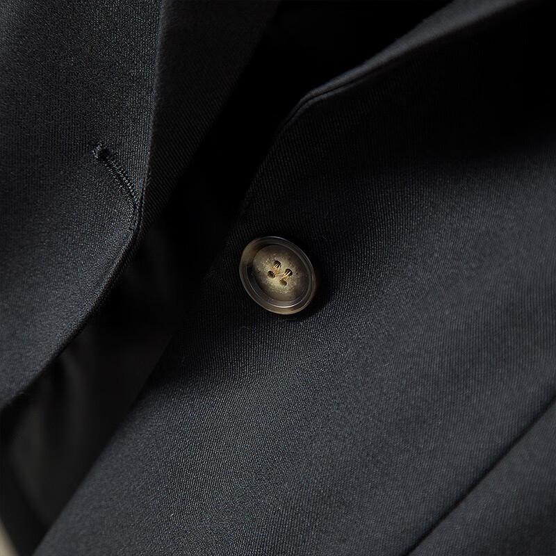 Women's Single-Button Lapel Vest