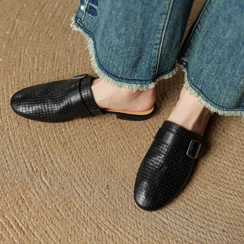 Fashion 2025 New Summer Women Mules Genuine Leather Women Shoes Round Toe Chunky Heel Shoes Cover Toe Slingback Sandals Slippers