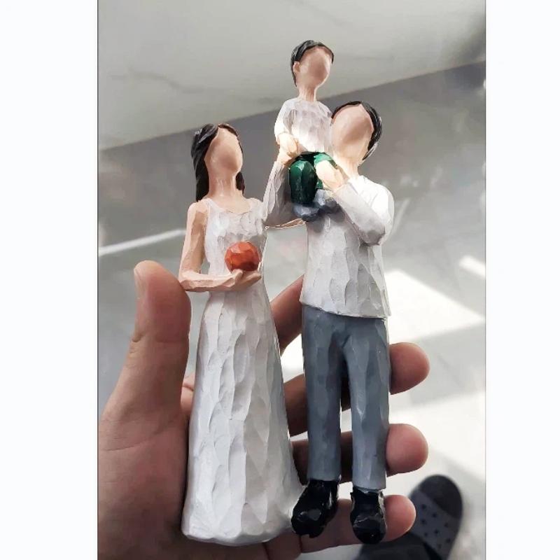Nordic Style Creative Resin Family Figurines – Couple and Child Home Decor Ornament, Happy Family Sculpture Gift