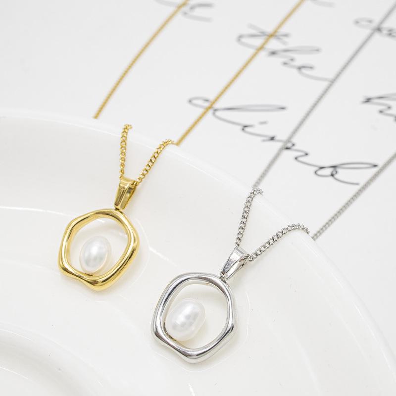 Fashionable Light Luxury Pearl Pendant Necklace with Irregular Circle Design and Durable Colorfast Titanium Steel Chain