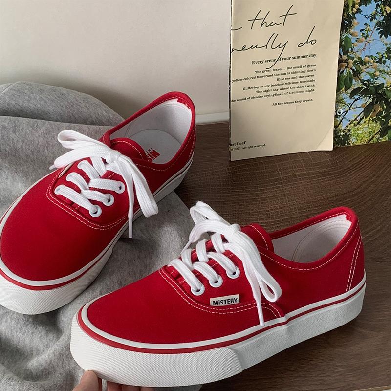 Fashion Women Sneakers 2025 New Spring Autumn Brand Luxury Vulcanize Shoes Casual Footwear Zapatillas Mujer Light Flat Breathable Shoes