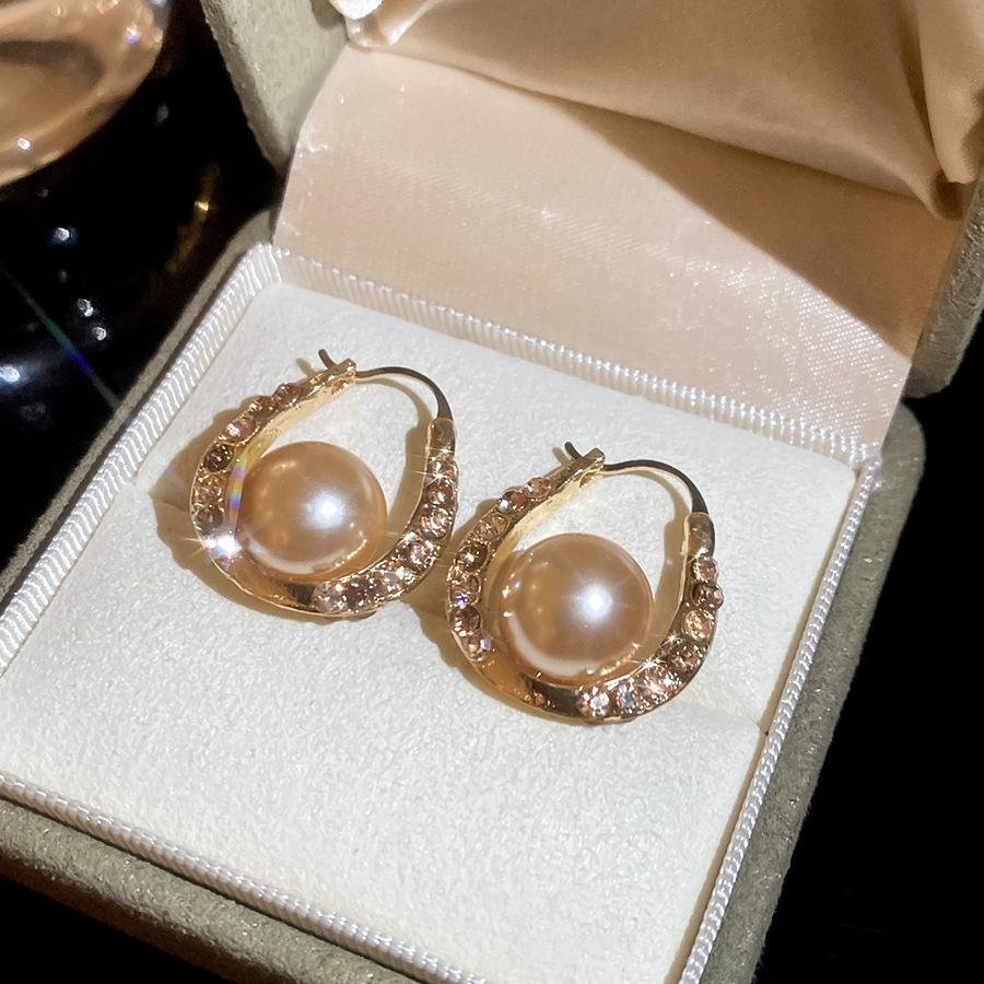 Zircon Irregular Round Pearl Earrings Light Luxury Premium Stud Earrings French Exquisite Versatile Earrings