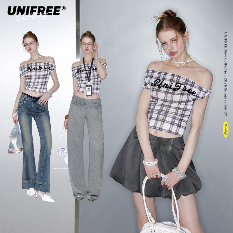 UNIFREE Letter Print Off-Shoulder Plaid Crop Top L
