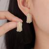 Verdrehte Perlen C-förmige Damen-Steckohrringe Mehrschichtig Imitation Perlenperlen Kleine Ohrringe für Mädchen Elegant Ohr Zirkon