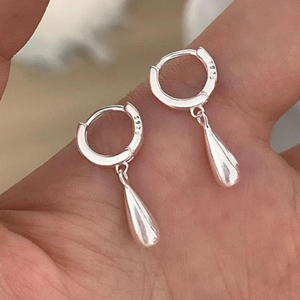 

Серьги из стерлингового серебра 925 пробы для женщин Модные простые серьги в форме капли Ювелирные изделия Гипоаллергенные Аксессуары для вечеринок Рождества