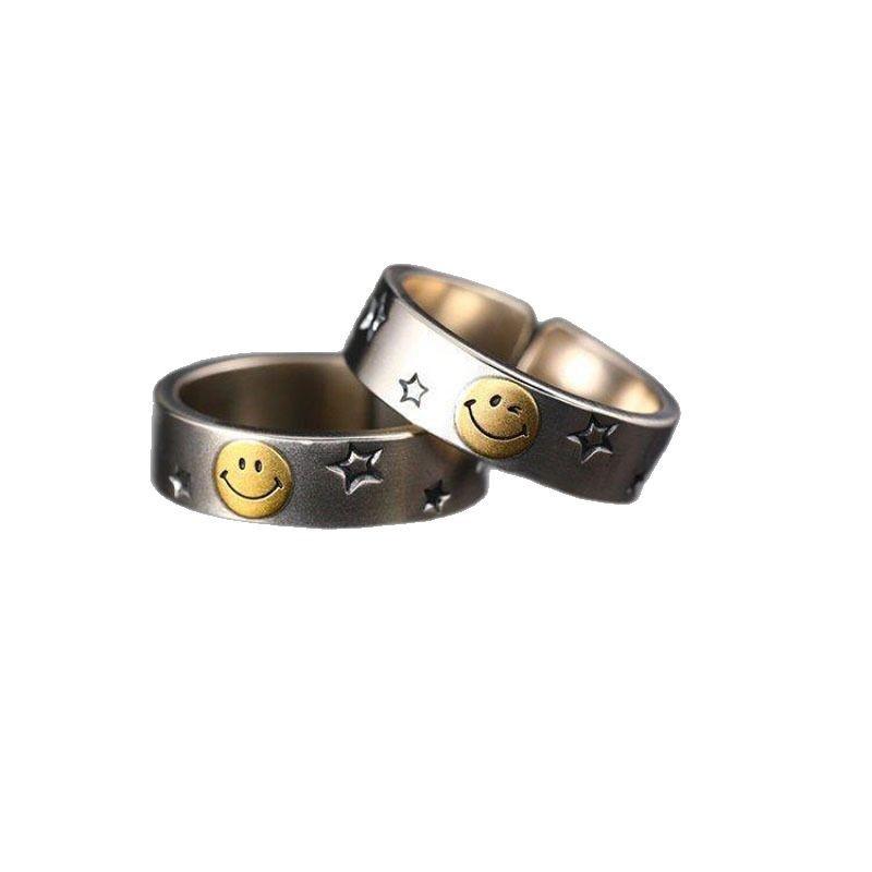 Smiling face retro old star playing card ring opening male and female niche design gift for friends