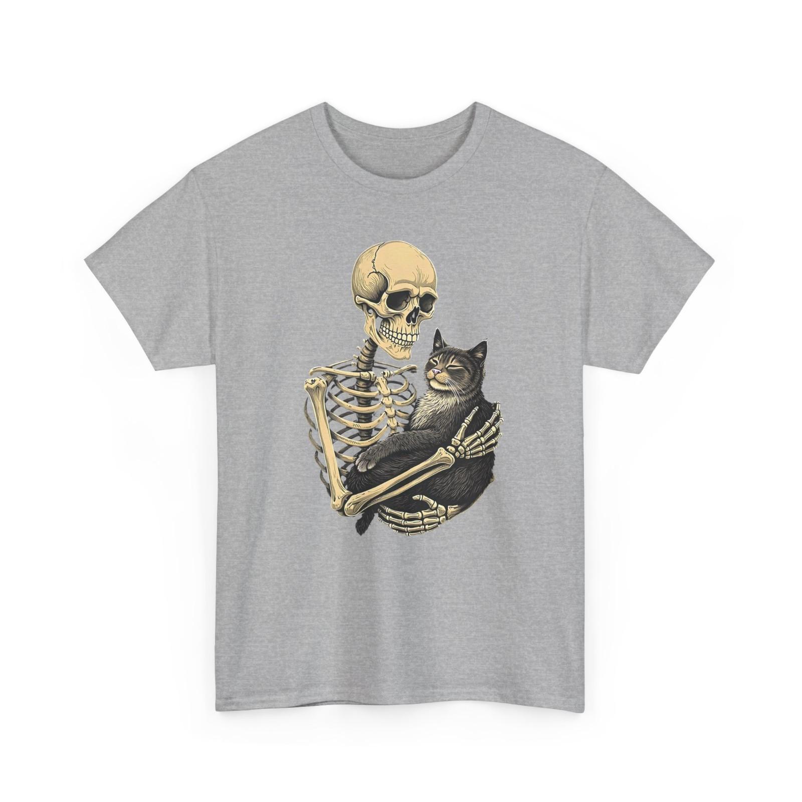 

Skeleton Hugging Cat Halloween Cat Lover Cat Mom Dad T-Shirt 5XL різнокольоровий