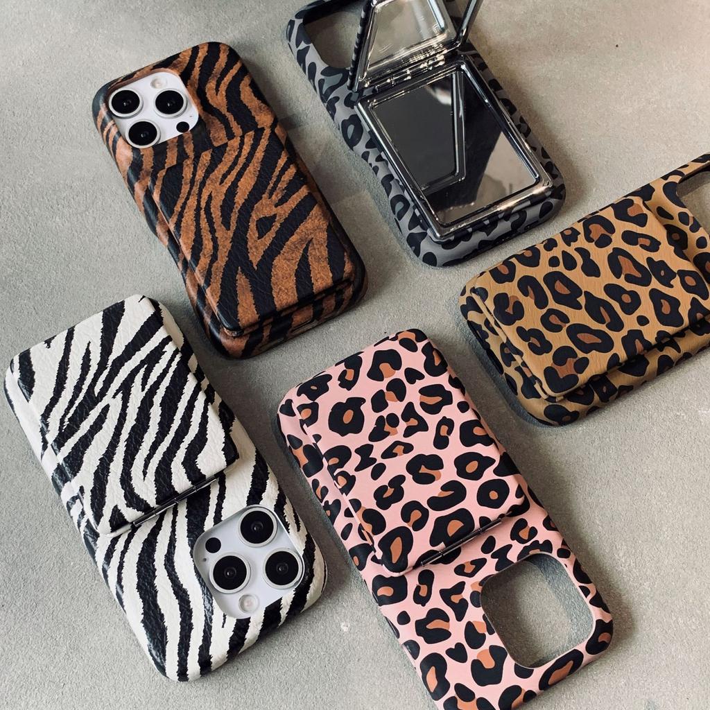All-inclusive leopard print makeup mirror holder for Apple 16promax mobile phone case iPhone15 fashion 14/13