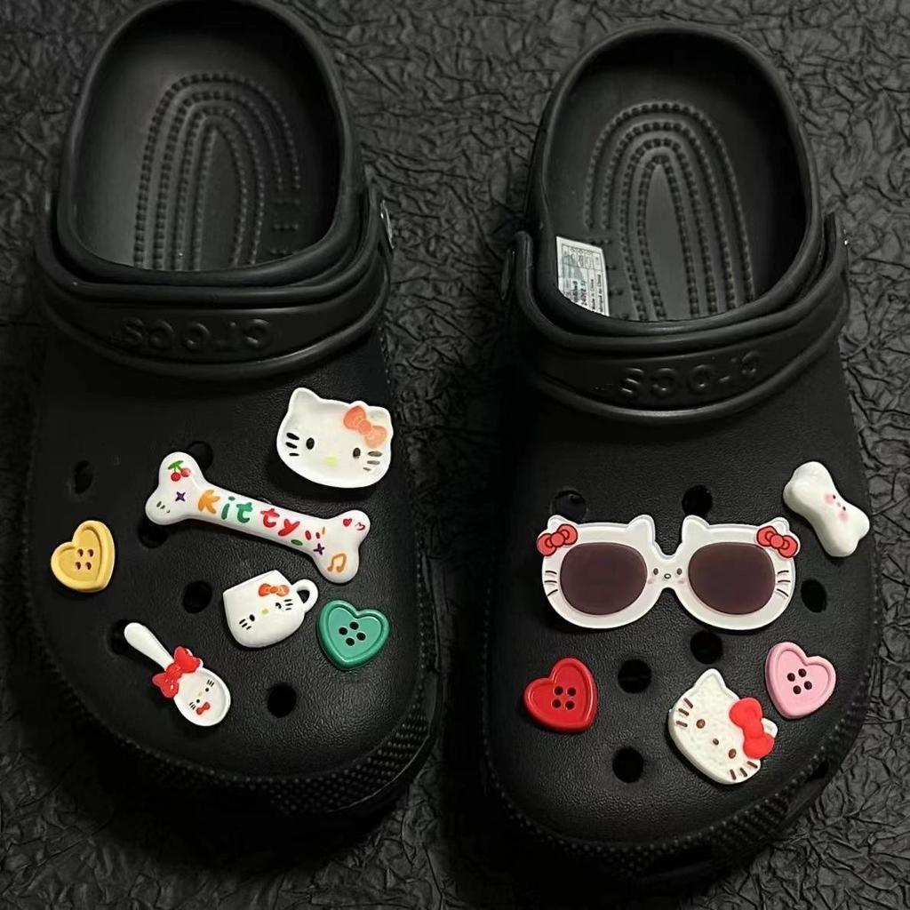 Hello Kitty Crocs Cute Cartoon Shoe Charms: DIY Detachable Decorations
