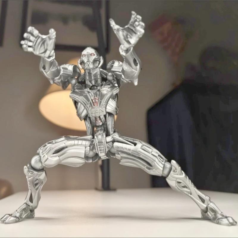AC Factory 16cm Ultron Action Figures Kaiyodo Amazing Yamaguchi Avengers Anime Collection Ko Model  Gift Toys