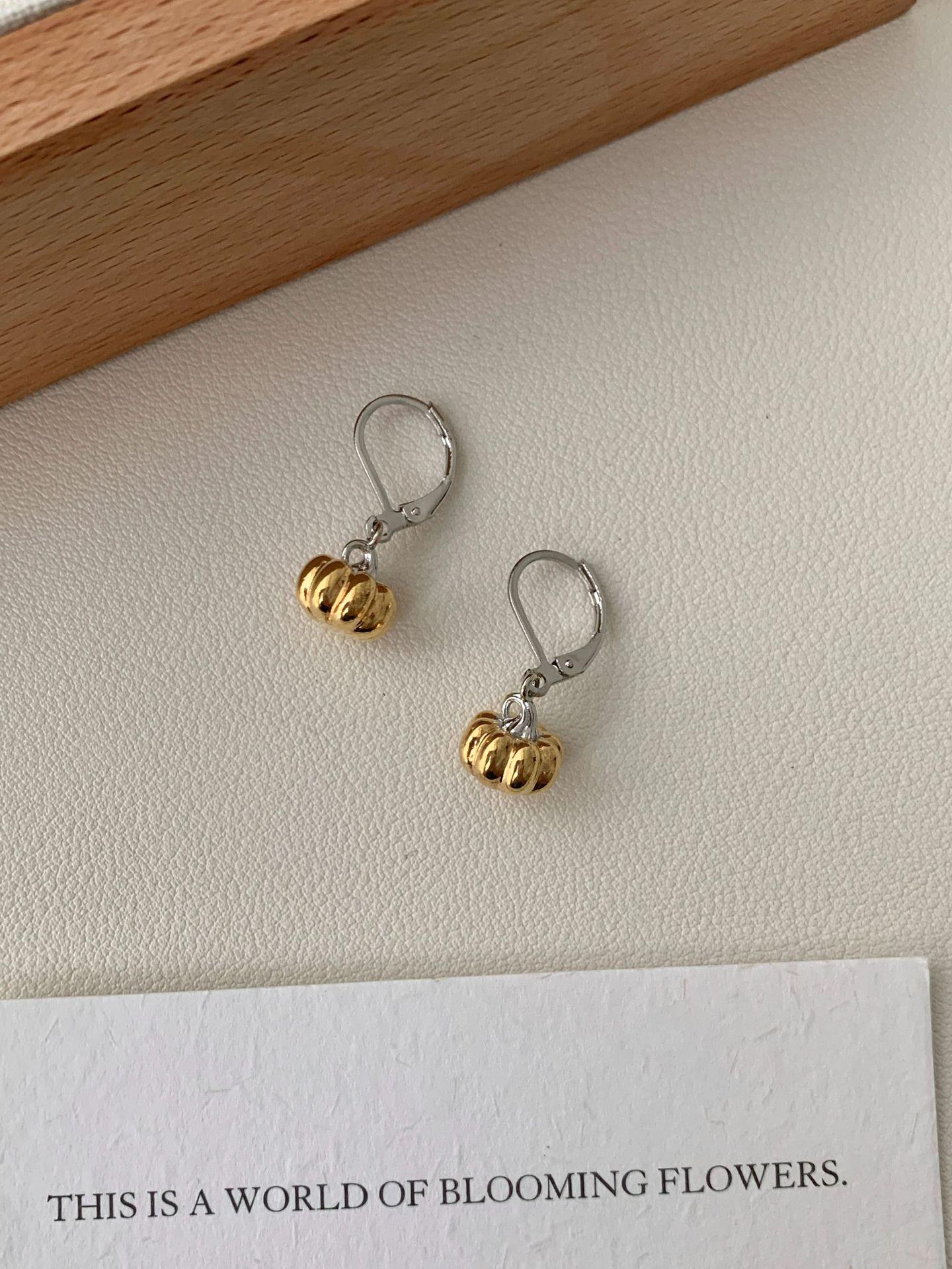 

2025 Cross-border Hot-selling Christmas Pumpkin Ear Hook Earrings