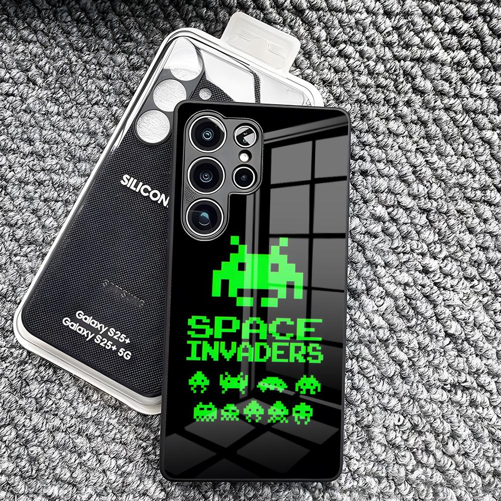 

Game Space Invaders Phone Case For Samsung S26 Ultra S25 Edge Ultra S23 S22 S21 S20 Ultra Plus S24 Fe A25 Glass Cover Samsung S25 Ultra
